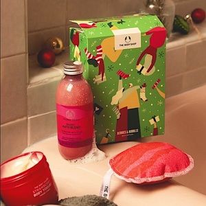 THE BODY SHOP - Berries & Bubbles Bath Ritual Gift Set